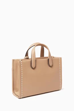 Michael Kors Gigi Small
East West Leather Messenger